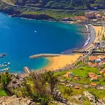 Flat Center Near W Parking * Machico (Madeira)