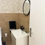 Flat Center Near W Parking Villa *