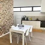 Villa Flat Center Near W Parking *
