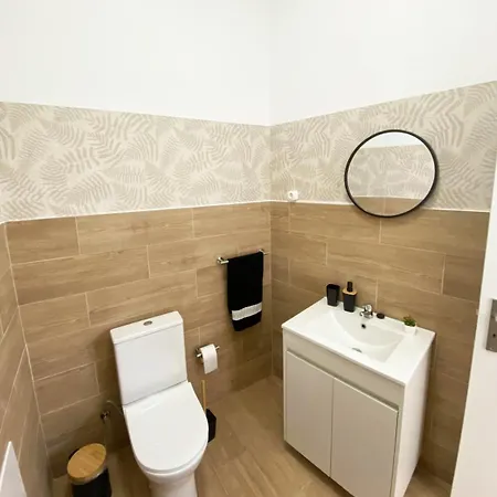 Flat Center Near W Parking Villa *