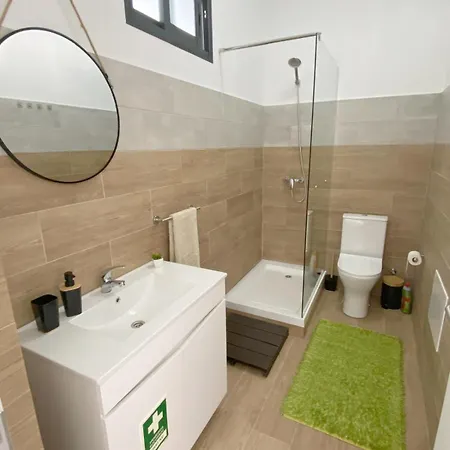 Flat Center Near W Parking