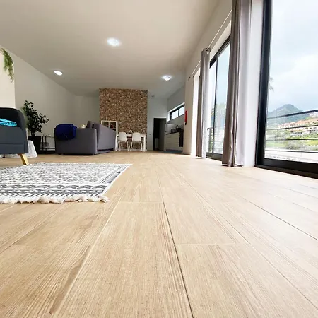 Flat Center Near W Parking