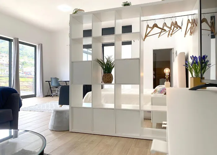 Flat Center Near W Parking 빌라