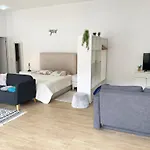 Flat Center Near W Parking Машику