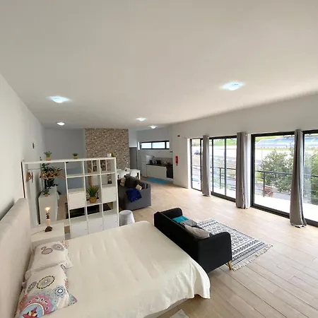 Flat Center Near W Parking * Machico (Madeira)