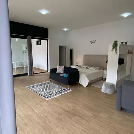 Flat Center Near W Parking Villa Machico (Madeira)