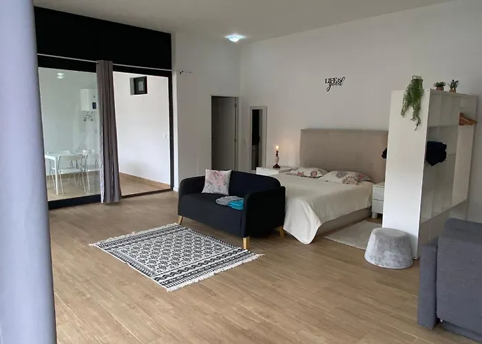 Flat Center Near W Parking Villa Machico (Madeira)